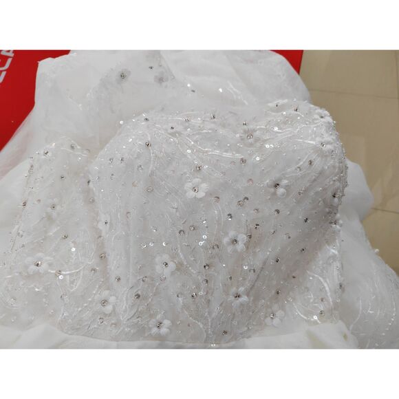 IS-NWT Luxury US18W Wedding Dress Long Sleeve Beading Flowers Scoop Wedding Gown - Picture 8 of 9